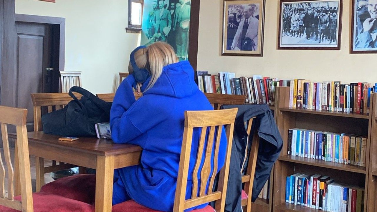 Tarihle kitabın buluştuğu adres: 'Nezihe Battal Kültür Evi'