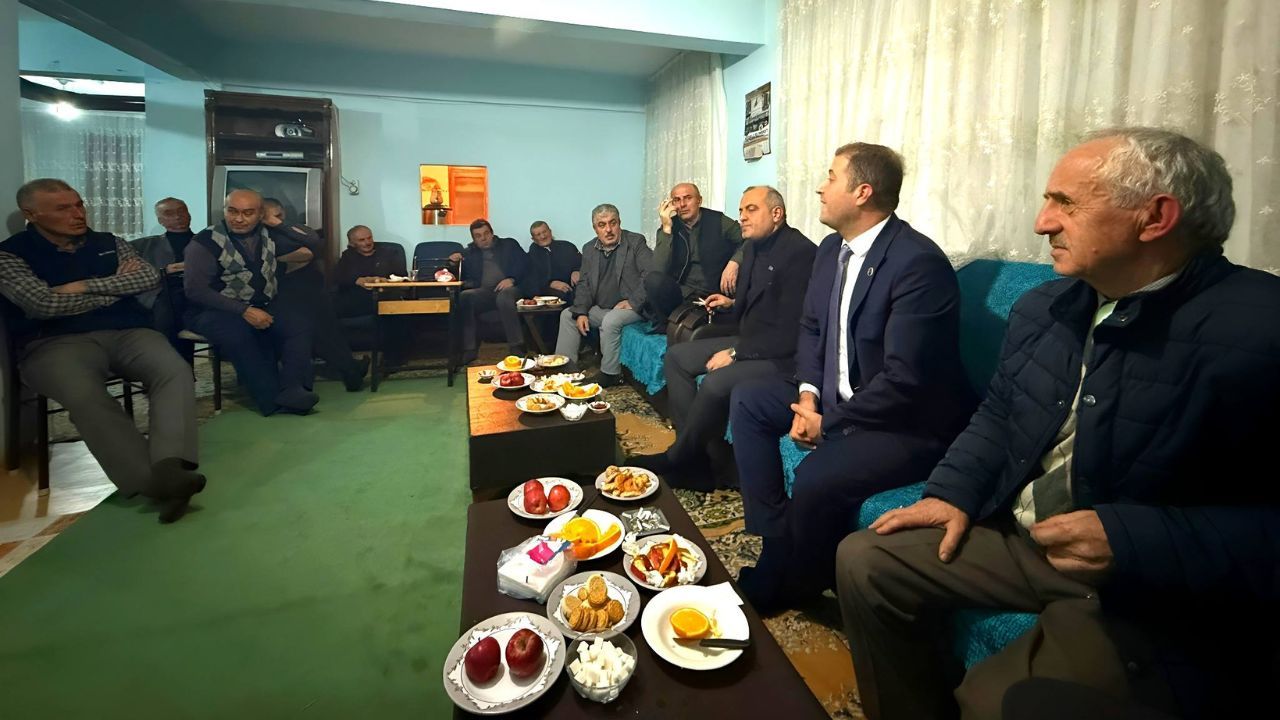 Anahtar Parti, Çevreli köyüyle buluştu!