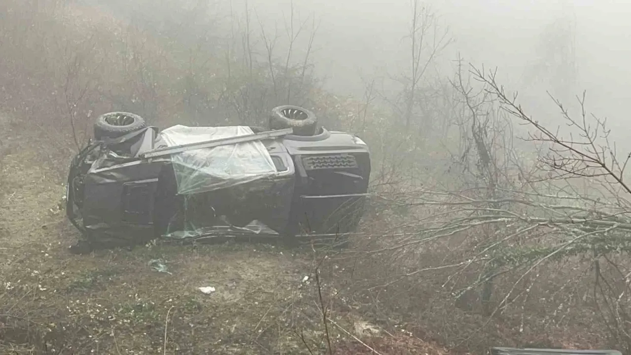 Bartın’da sis kaza getirdi: Yaralılar var