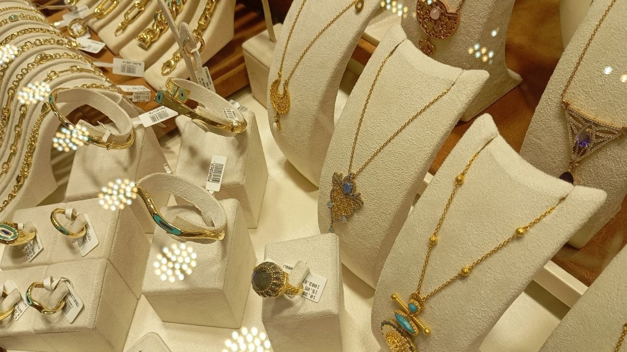 Fiyatlar altın alımlarını tetikliyor! 6 ayda yüzde 60 arttı, ama bitmedi!