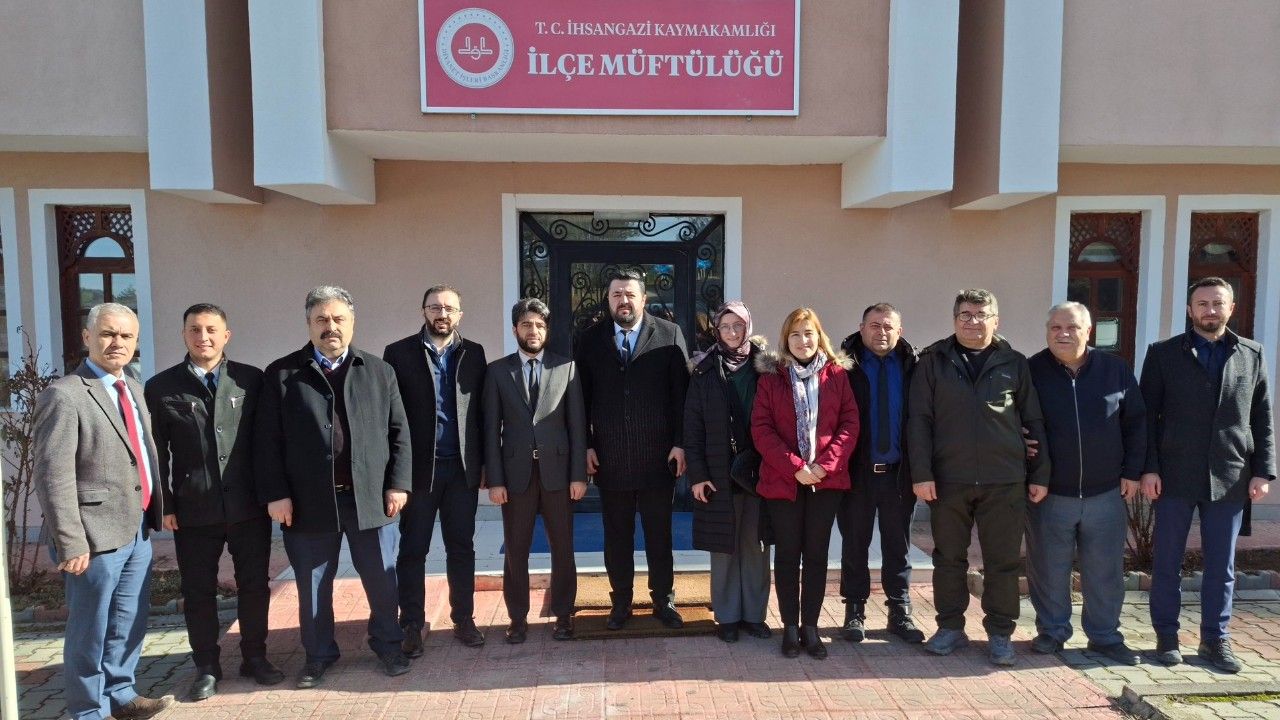 Kurum amirlerinden ilçe müftüsüne ziyaret