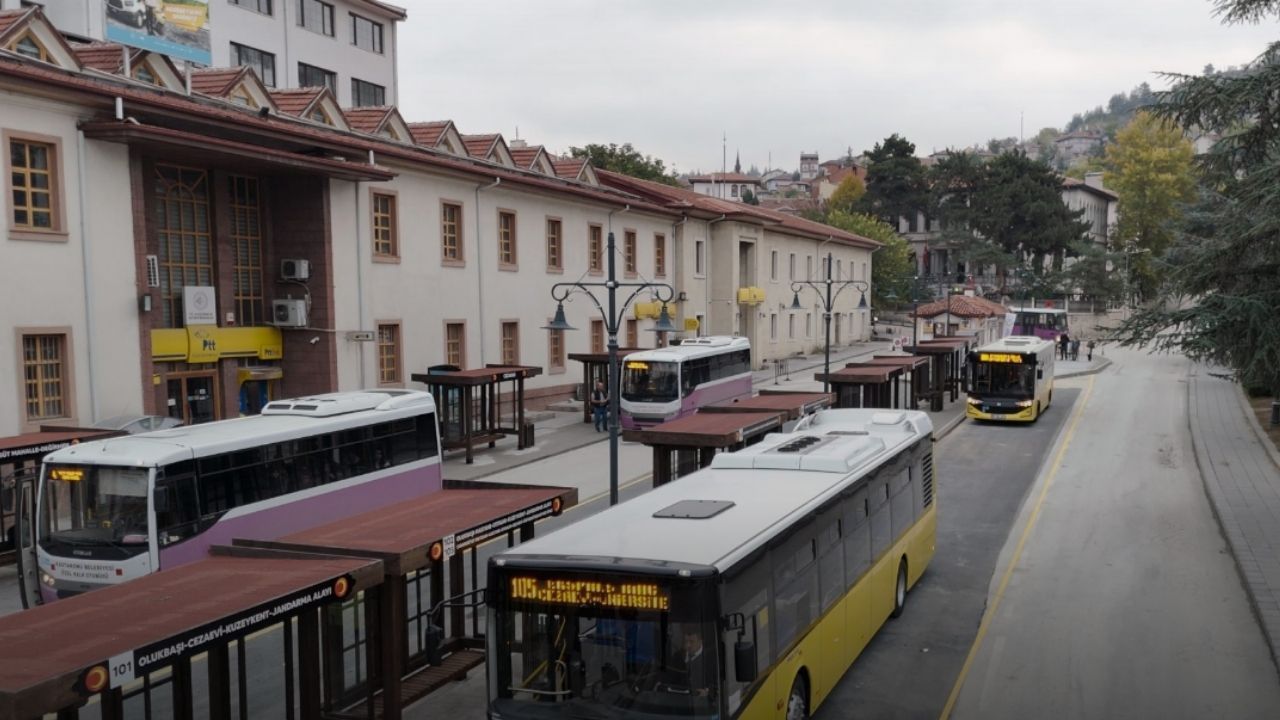 Sarı otobüslerin faturası açıklandı